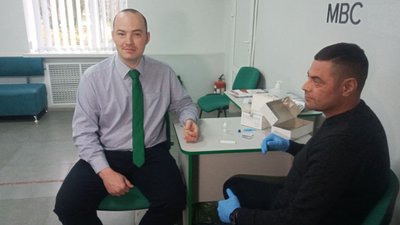 На Кіровоградщині усіх охочих тестують на ВІЛ-інфекцію. Де можна зробити тест На Кіровоградщині усіх охочих тестують на ВІЛ-інфекцію. Де можна зробити тест