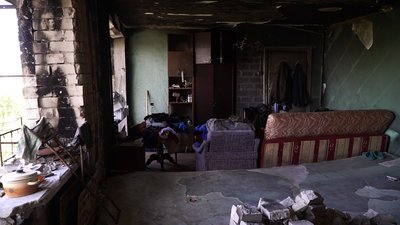 Будинок всередині Будинок всередині