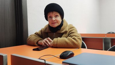 У Тернополі провели заняття з мобільної грамотності У Тернополі провели заняття з мобільної грамотності