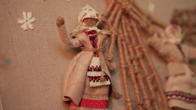 «Майстри не рахують час»: історія 84-річної майстрині поліських ляльок з Рівного «Майстри не рахують час»: історія 84-річної майстрині поліських ляльок з Рівного