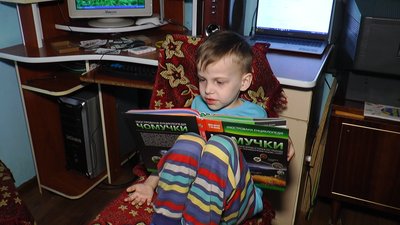 Знає таблицю Менделєєва і мріє стати алхіміком. Історія п'ятирічного прикарпатця Знає таблицю Менделєєва і мріє стати алхіміком. Історія п'ятирічного прикарпатця
