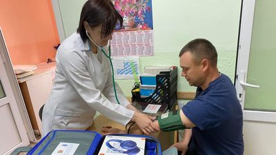 На Закарпатті 14 тергромад отримали мобільні діагностичні комплекси