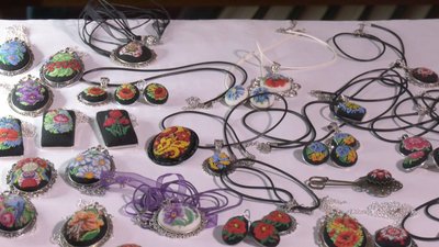 Вироби з мікровишивки майстрині Валентини Марчук Вироби з мікровишивки майстрині Валентини Марчук