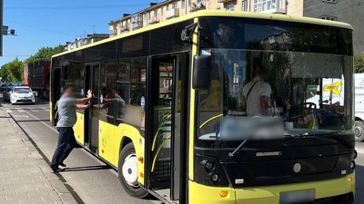 ДТП на вулиці Пасічній у Львові, 13 травня 2024 року