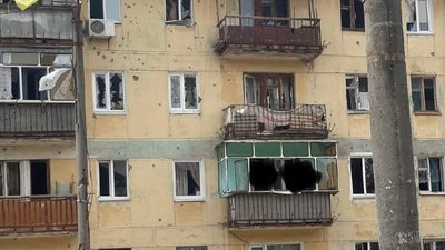 Дніпропетровщина: у Зеленодольську після обстрілів заборонили відвідувати паркову і прибрежну зони