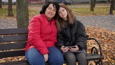 "Все моє життя в війні". Історія волонтерки Мишки, яка з дитинства допомагає військовим "Все моє життя в війні". Історія волонтерки Мишки, яка з дитинства допомагає військовим