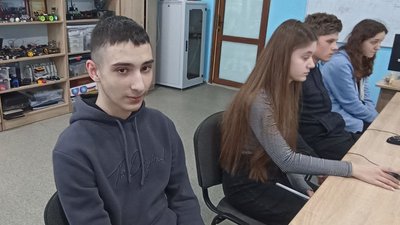 У Житомирі дітей загиблих за Україну військовослужбовців навчатимуть програмуванню