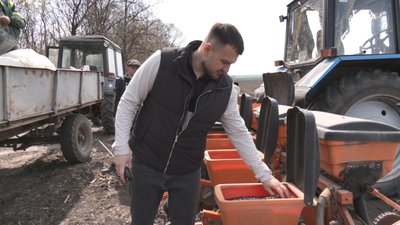 Володимир Гладун, посівна, поле
