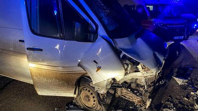 У ДТП на Черкащині отримали травми п'ятеро людей, серед них — двоє дітей У ДТП на Черкащині отримали травми п'ятеро людей, серед них — двоє дітей