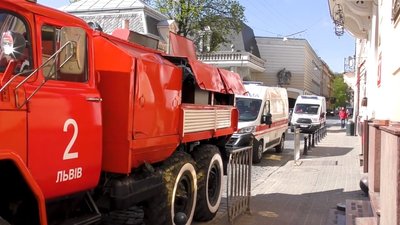 У Львові через пожежу в готелі евакуювали 10 людей