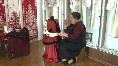 Як готуються до етностімпанк вечірки черкаські майстрині Як готуються до етностімпанк вечірки черкаські майстрині
