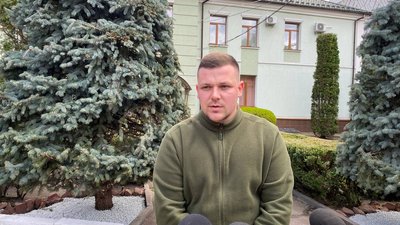 Зловили дикого кабана, який гуляв центральним парком Житомира Зловили дикого кабана, який гуляв центральним парком Житомира