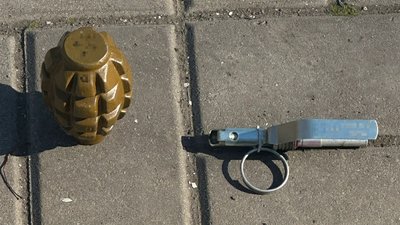 На Одещині затримали чоловіка, який продавав зброю та гранати — поліція На Одещині затримали чоловіка, який продавав зброю та гранати — поліція