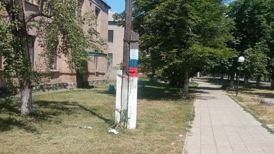 У Боровій на Харківщині окупанти обіцяють пенсії в обмін на отримання російського паспорту — селищна рада