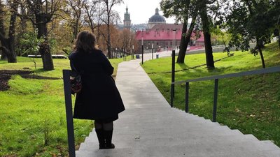"Випускатиму дітей, що прийшли до цієї школи, як і я, у 2014 році." Переселенка з Луганська очолює львівську школу "Випускатиму дітей, що прийшли до цієї школи, як і я, у 2014 році." Переселенка з Луганська очолює львівську школу