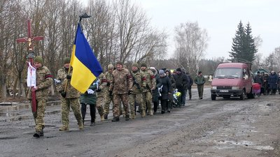 На Сумщині поховали військовослужбовця Євгена Мельника На Сумщині поховали військовослужбовця Євгена Мельника