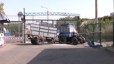 Підпал або підрив: на ринку "Барабашово" в Харкові пошкодили трактор
