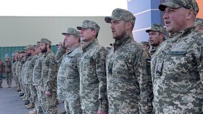 У Києві відкрили пам'ятник на честь киян-захисників України