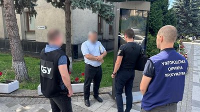 СБУ затримала депутата Ужгородської міськради за підозрою у вимаганні хабаря