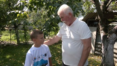 Поїздка в Туреччину: продовження історії школярів з Луцька, які продавали черешні та збирали гроші на Байрактар Поїздка в Туреччину: продовження історії школярів з Луцька, які продавали черешні та збирали гроші на Байрактар