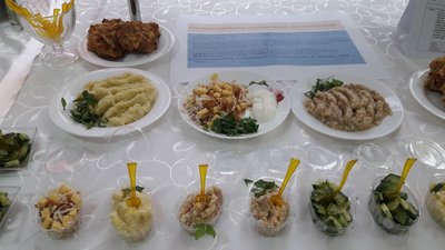 Більше овочів та фруктів: у черкаській школі показали оновлене меню Більше овочів та фруктів: у черкаській школі показали оновлене меню