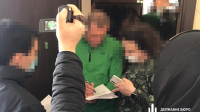 В Одесі посадовець Держрибагентства намагався підкупити службовця СБУ — ДБР В Одесі посадовець Держрибагентства намагався підкупити службовця СБУ — ДБР