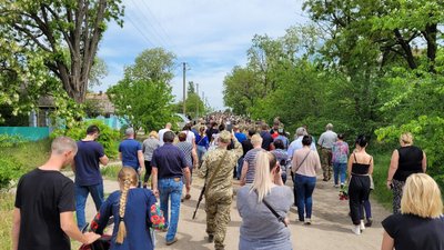 Загинув в бою. На Миколаївщині попрощалися з Сергієм Гуссіді