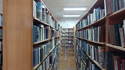 У полтавських бібліотеках поступово прибирають із полиць книги антиукраїнського змісту У полтавських бібліотеках поступово прибирають із полиць книги антиукраїнського змісту