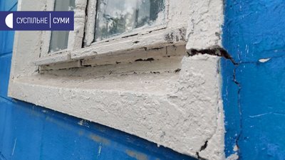 "Ні вантажному транспорту". У Сумах люди влаштували акцію протесту та перекрили дорогу "Ні вантажному транспорту". У Сумах люди влаштували акцію протесту та перекрили дорогу