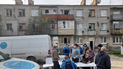 РФ атакувала авіабомбами Комишуваху на Запоріжжі: пошкоджено житлові будинки
