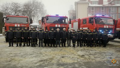 Чотири спецавтомобілі отримали районні відділи ДСНС Тернопільщини
