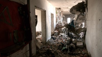 Будинок всередині Будинок всередині