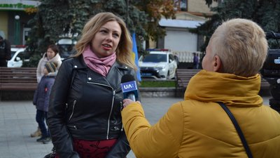 "Це місце у Житомирі для нас святе": матері загиблих воїнів про відкриття пам'ятника захисникам "Це місце у Житомирі для нас святе": матері загиблих воїнів про відкриття пам'ятника захисникам