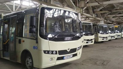 У Херсоні 27 березня на маршрути вийшли 54 автобуси