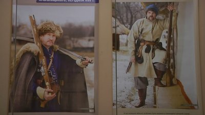 В одеському краєзнавчому музеї відкрили фотовиставку до дня Збройних Сил України В одеському краєзнавчому музеї відкрили фотовиставку до дня Збройних Сил України