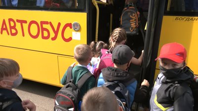 Шкільні автобуси на Волині возять дітей по-новому