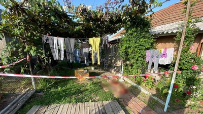 Кілька разів вдарив дерев’яним бруском по голові: закарпатця підозрюють у вбивстві односельця