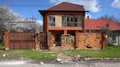 Будинок у Херсоні після російської атаки