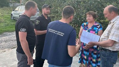 Затримання лікарів з Харківщини, членів ВЛК, які підробляли документи та допомагали чоловікам ухилятися від призову Затримання лікарів з Харківщини, членів ВЛК, які підробляли документи та допомагали чоловікам ухилятися від призову