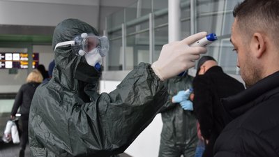 "Іноді хочеться викупатися в антисептику". Як працюють прикордонники в умовах карантину