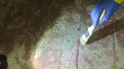 Понад 500 грам ртуті зібрали львівські рятувальники у під’їзді житлового будинку Понад 500 грам ртуті зібрали львівські рятувальники у під’їзді житлового будинку