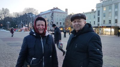 У Тернополі замість ялинки встановлять Різдвяну шопку та резиденцію Миколая У Тернополі замість ялинки встановлять Різдвяну шопку та резиденцію Миколая