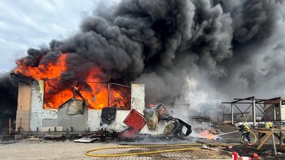 У Коломиї горів склад одного з місцевих підприємств У Коломиї горів склад одного з місцевих підприємств