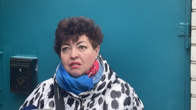 Не давали спати, підіймали та вимагали кричати "Слава Росії". Полонений Херсонського ІТТ розповів про катування