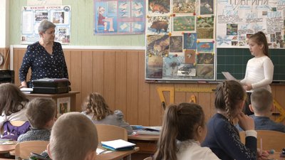 "На крилах успіху": третьокласники черкаської школи на уроках захищають проєкти "На крилах успіху": третьокласники черкаської школи на уроках захищають проєкти