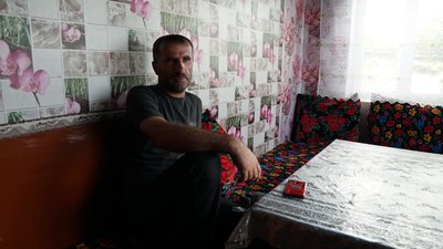 "Як наче тут родились і виросли": історія родини турків-месхетинців, яка понад 30 років живе на Сумщині "Як наче тут родились і виросли": історія родини турків-месхетинців, яка понад 30 років живе на Сумщині