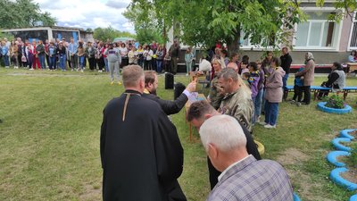Молодь з восьми областей України таборує на Тернопільщини Молодь з восьми областей України таборує на Тернопільщини