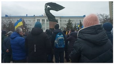 У Токмаку та Бердянську відбулись мітинги за Україну та проти окупації російськими військами