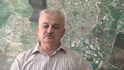 У Тернополі бурять свердловину для бювету У Тернополі бурять свердловину для бювету