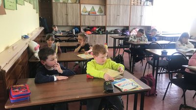 Учні в класі
